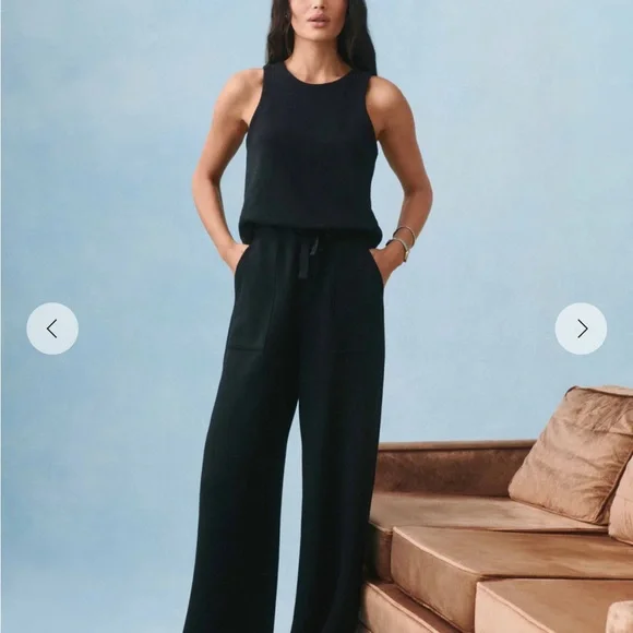 Brand new Spanx air essentials jumpsuit, extremely soft! - Picture 2 of 3